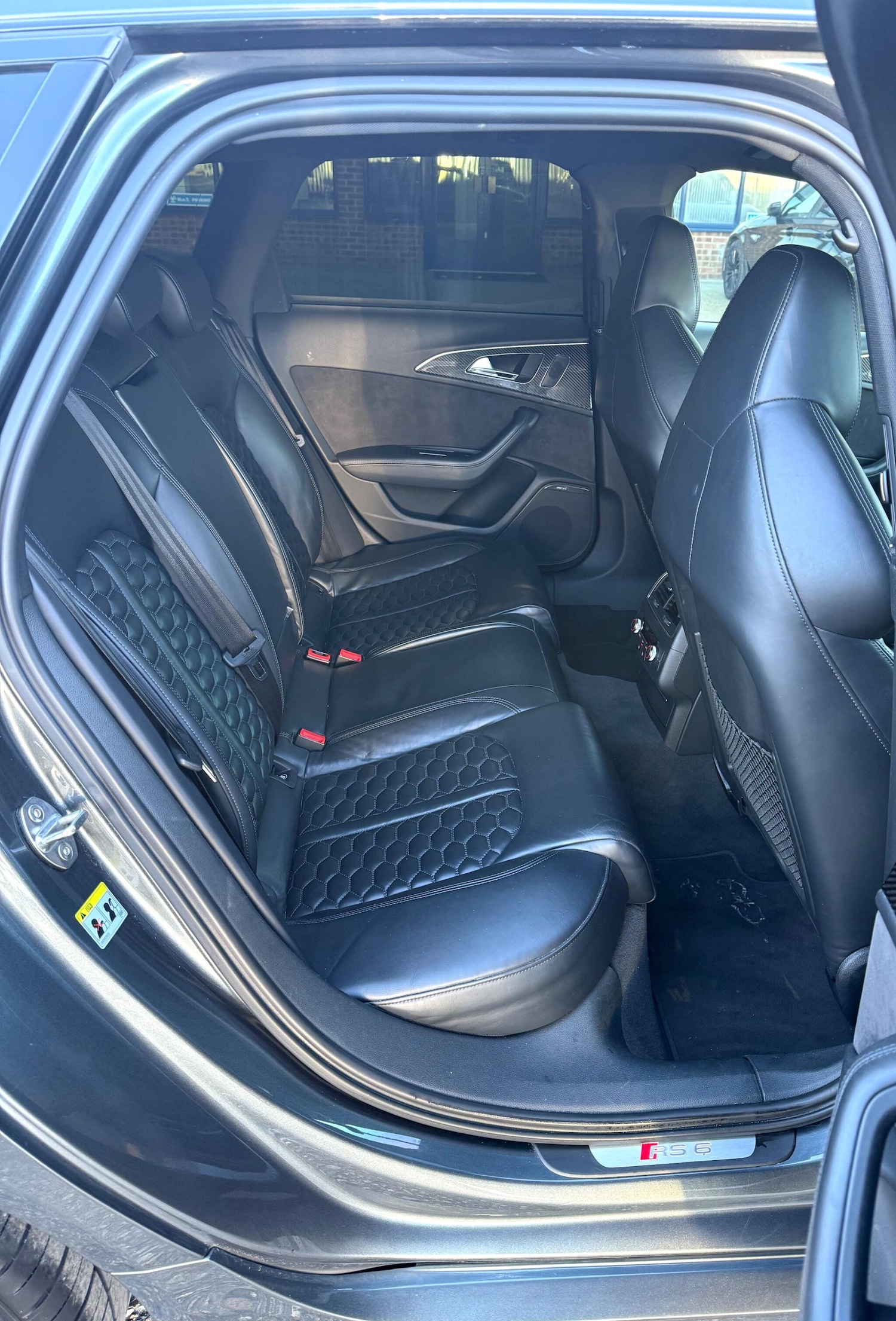 Used Audi RS6 Avant for sale - 78002004: Photo 2