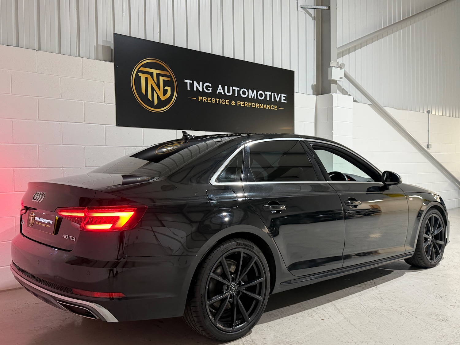 Used Audi A4 2019 for sale - 77799869: Photo 5