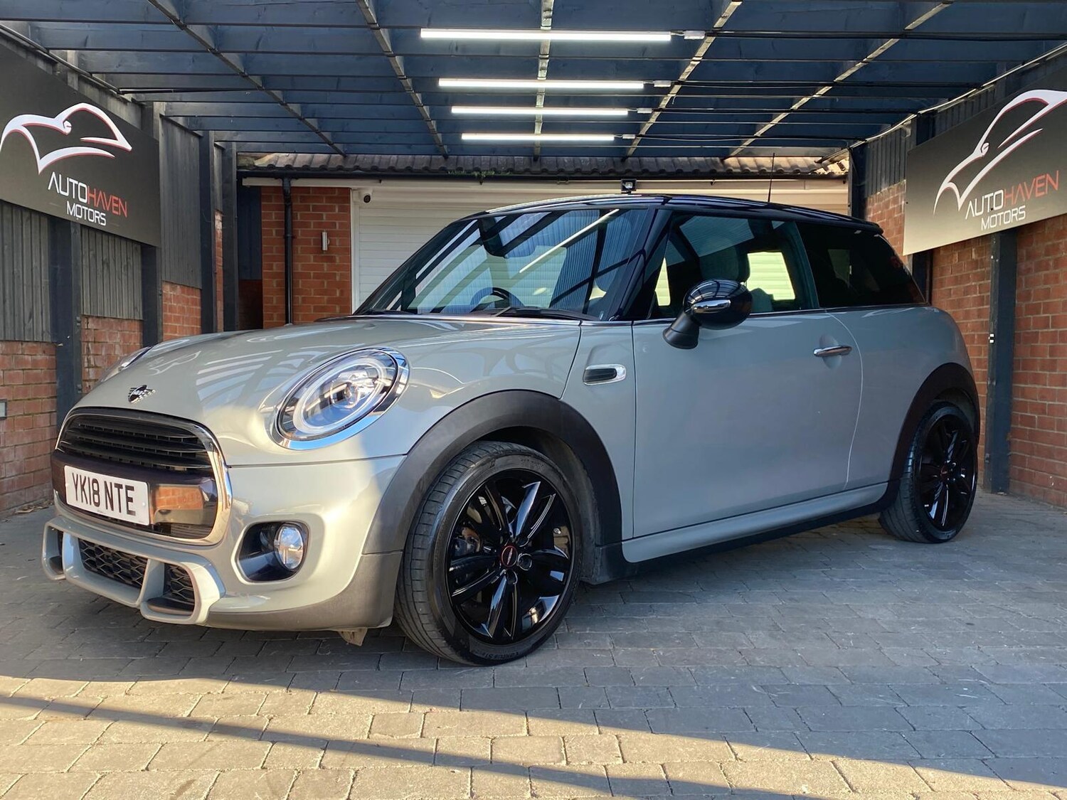 Used MINI Hatch 2018 for sale - 78002142: Photo 21