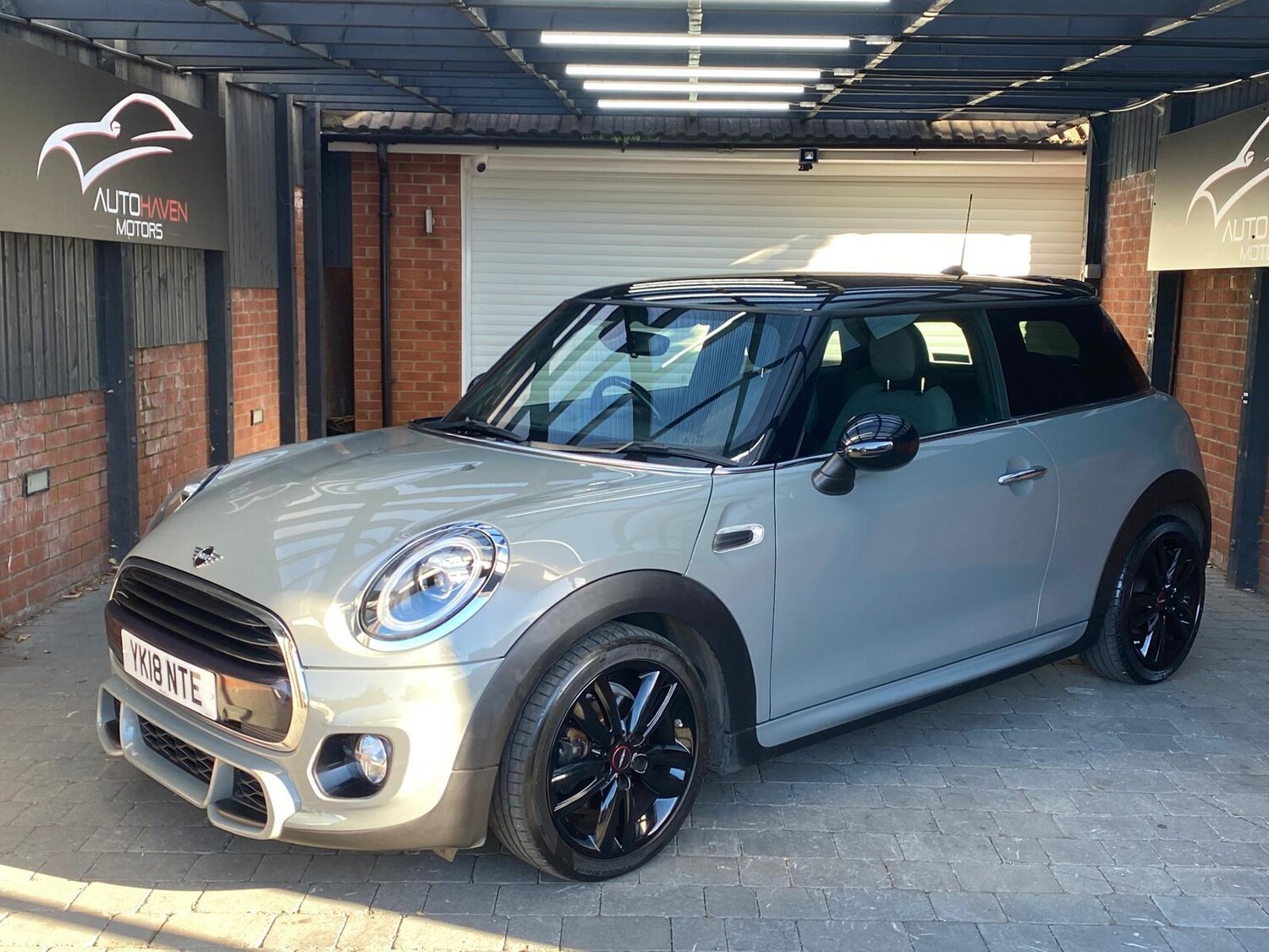 Used MINI Hatch 2018 for sale - 78002142: Photo 3