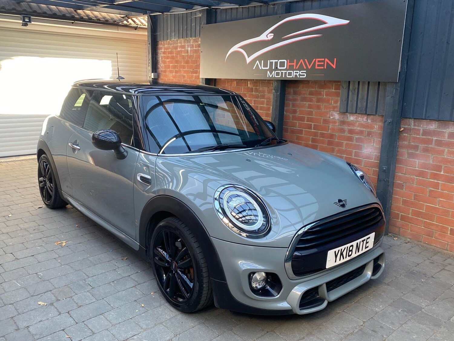 Used MINI Hatch 2018 for sale - 78002142: Photo 8