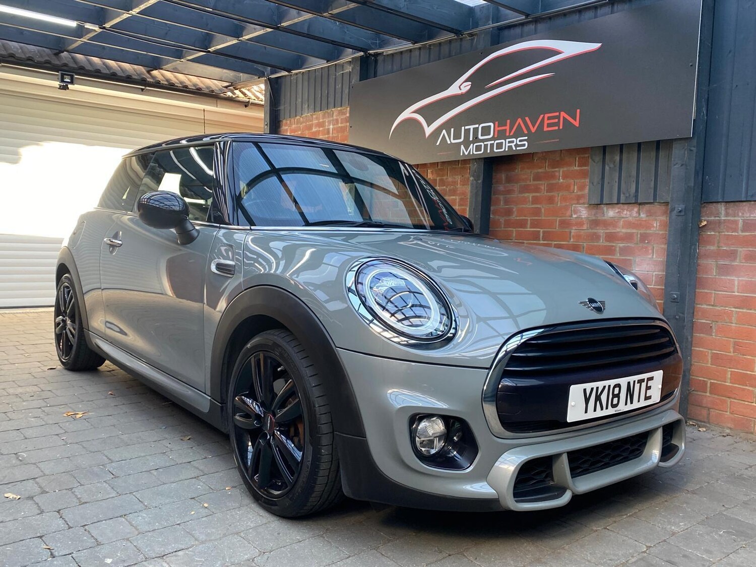 Used MINI Hatch 2018 for sale - 78002142: Photo 9