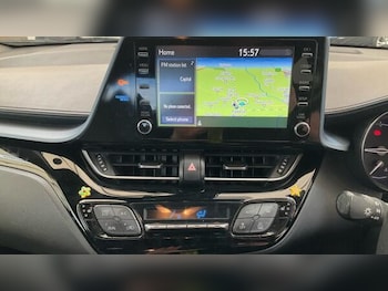 Used Toyota C-HR 2020 for sale - 78294147: Photo