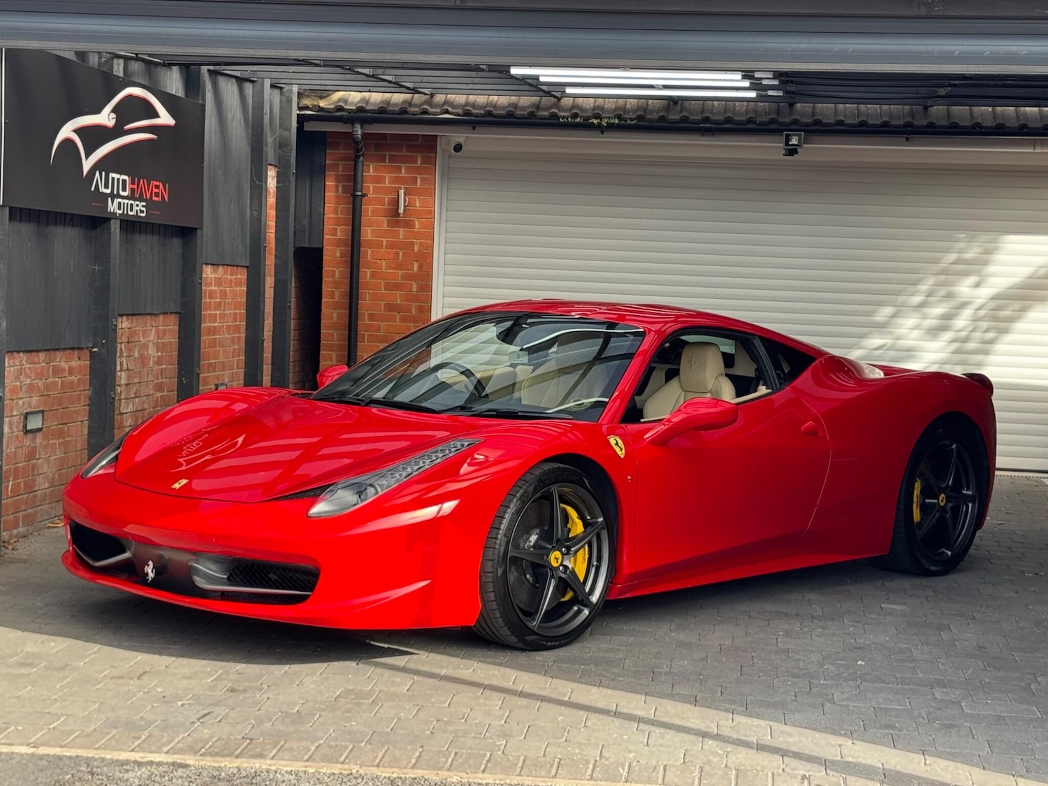 Used Ferrari 458 2010 for sale - 78002112: Photo 17