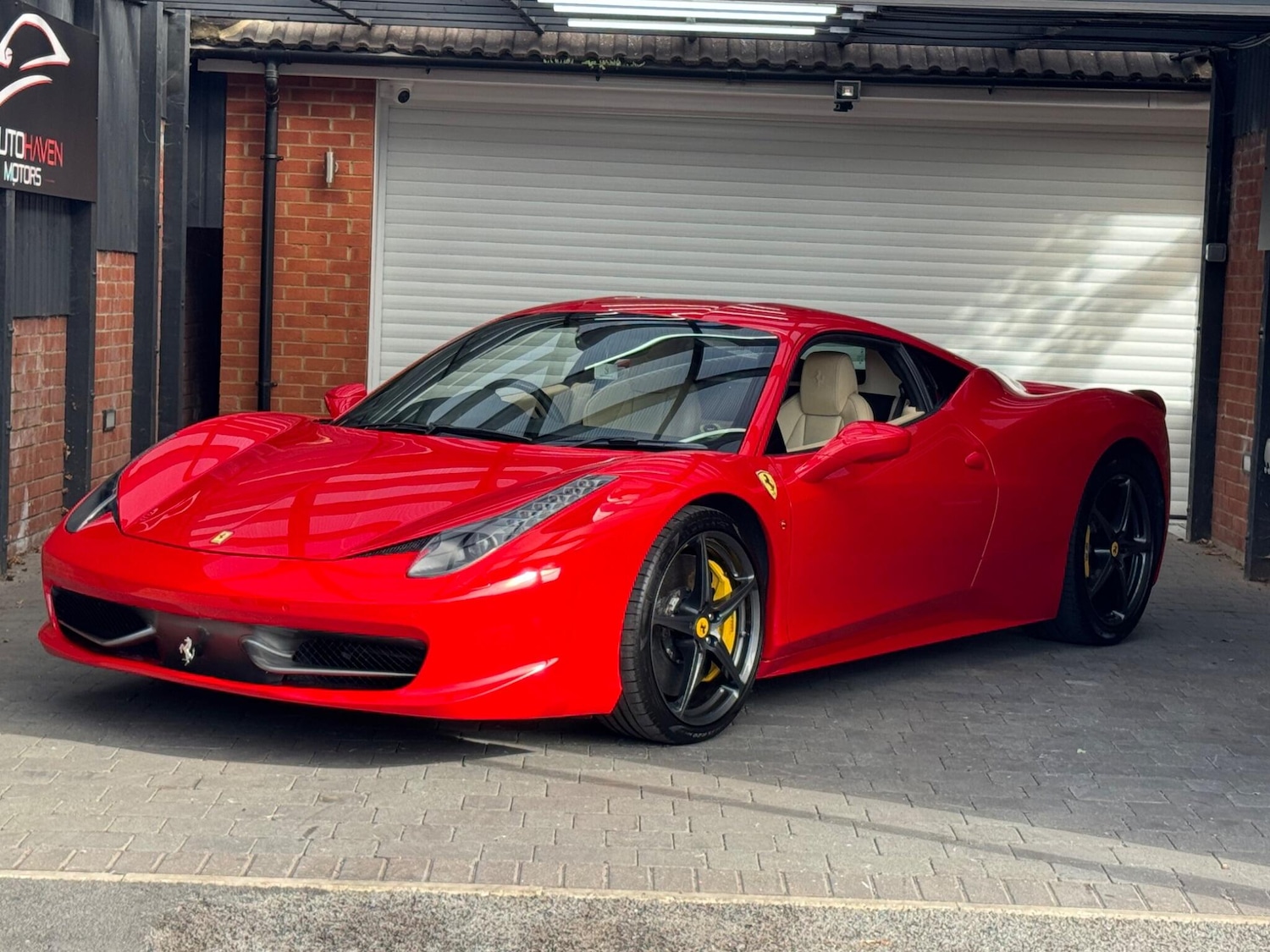 Used Ferrari 458 2010 for sale - 78002112: Photo 18