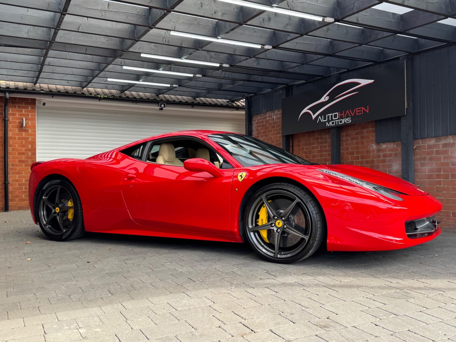 Used Ferrari 458 2010 for sale - 78002112: Photo 8