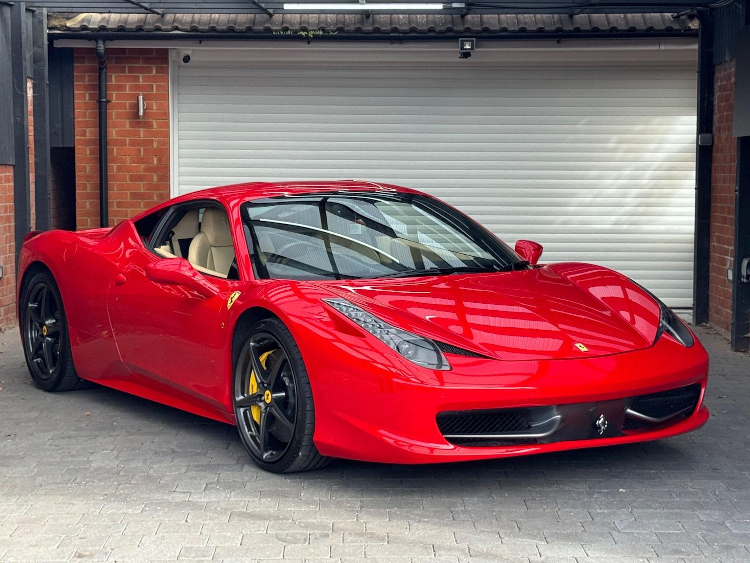 Used Ferrari 458 2010 for sale - 78002112: Photo 9
