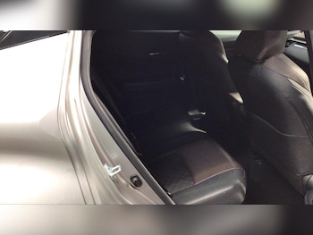 Used Toyota C-HR 2017 for sale - 78257866: Photo