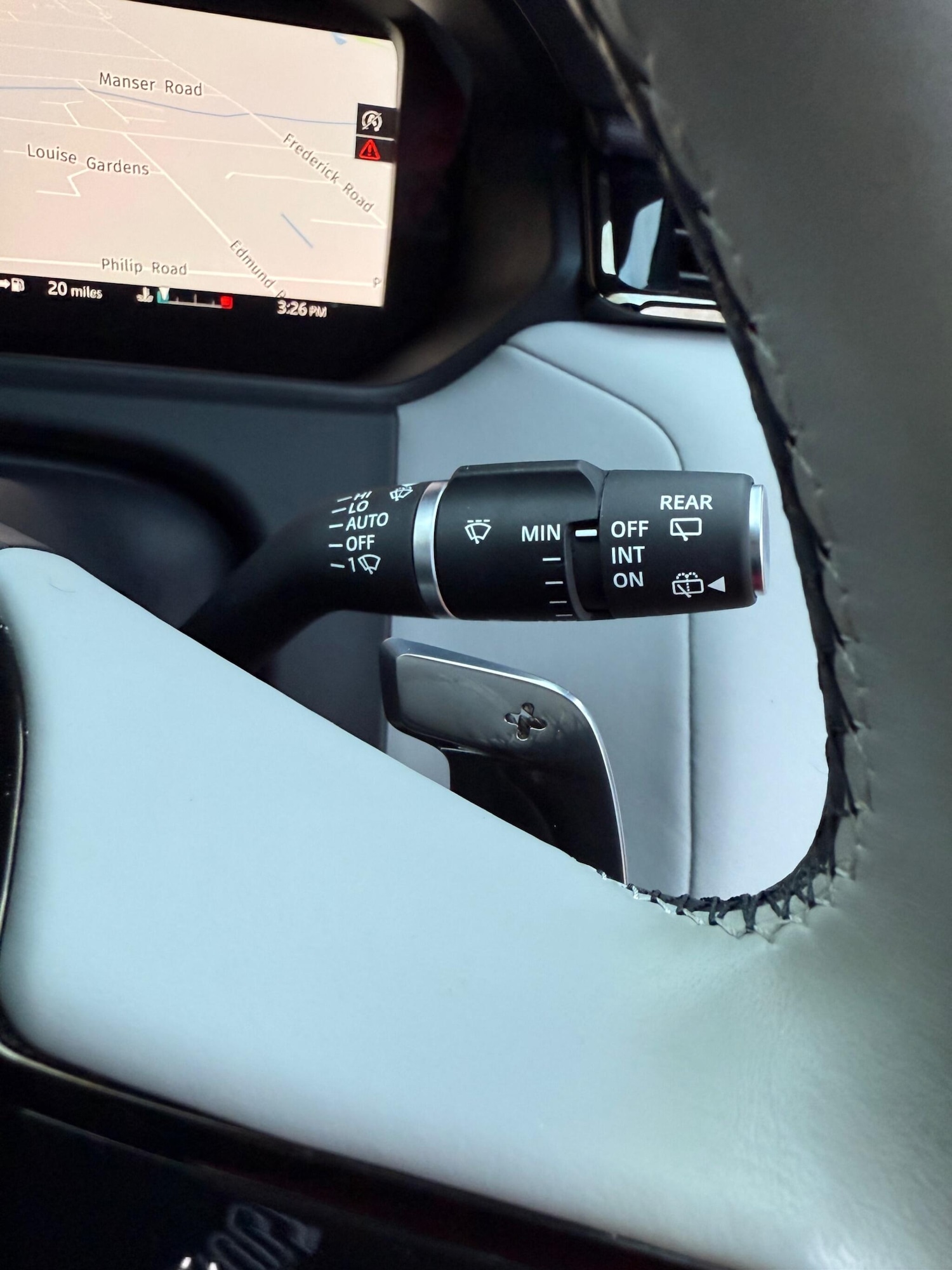 Used Land Rover Range Rover Velar 2023 for sale - 78002008: Photo 16