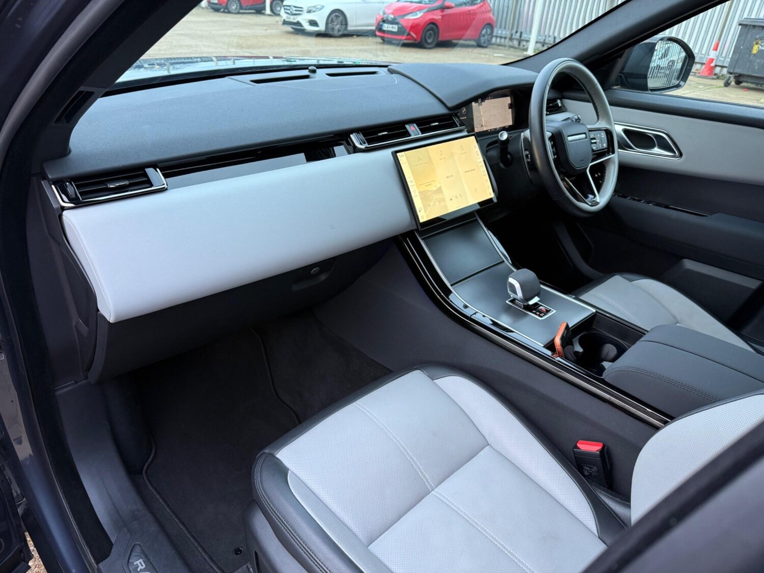 Used Land Rover Range Rover Velar 2023 for sale - 78002008: Photo 22