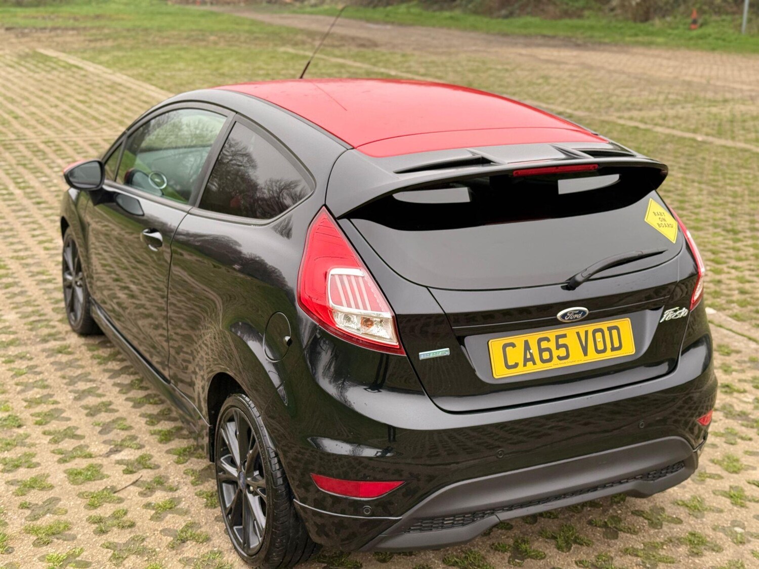 Used Ford Fiesta 2016 for sale - 78029157: Photo 11