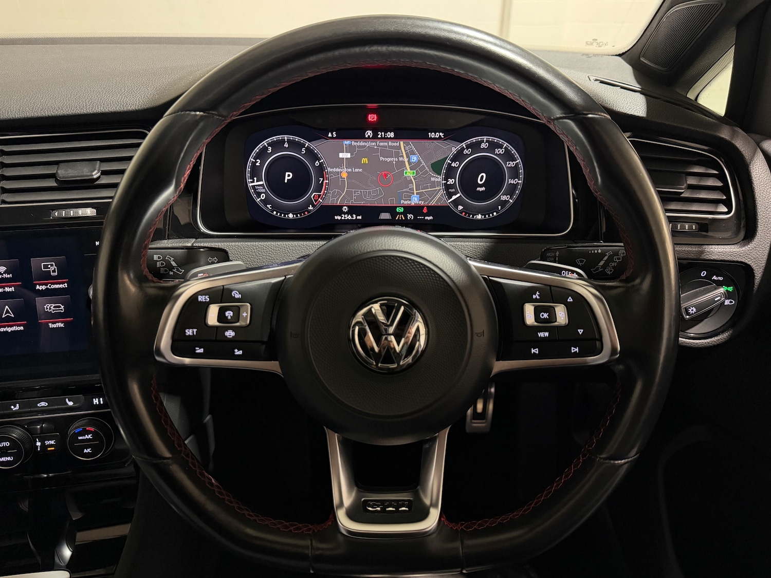 Used Volkswagen Golf 2019 for sale - 77826973: Photo 18