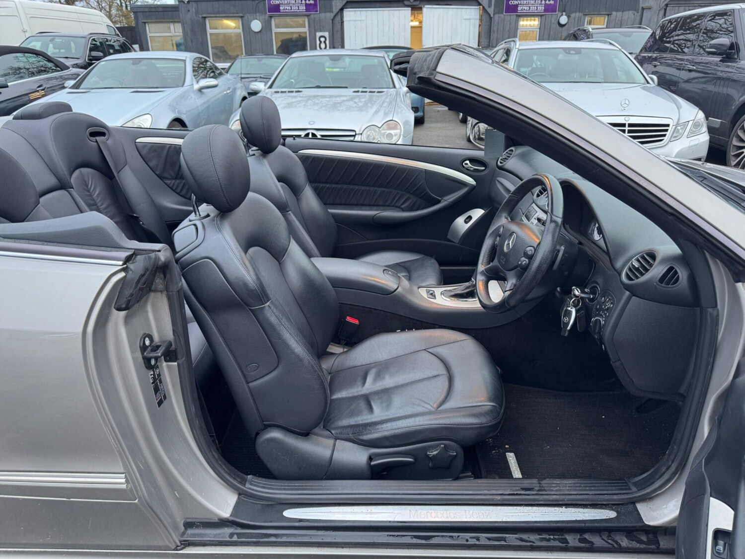 Used Mercedes-Benz CLK 2008 for sale - 77762573: Photo 21