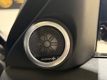 Used Land Rover Range Rover Evoque 2019 for sale - 78026271: Photo