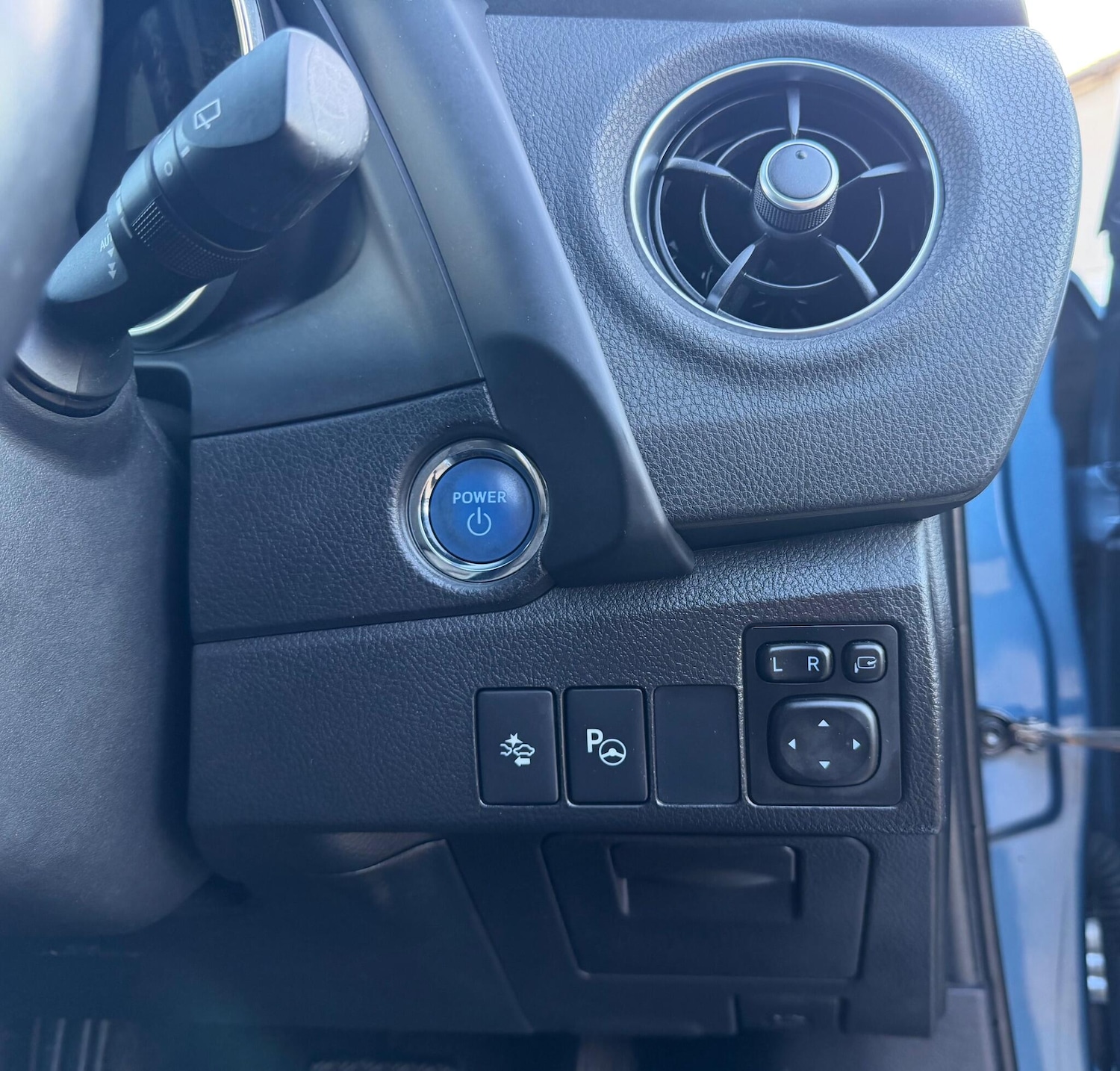 Used Toyota Auris 2015 for sale - 78001948: Photo 10