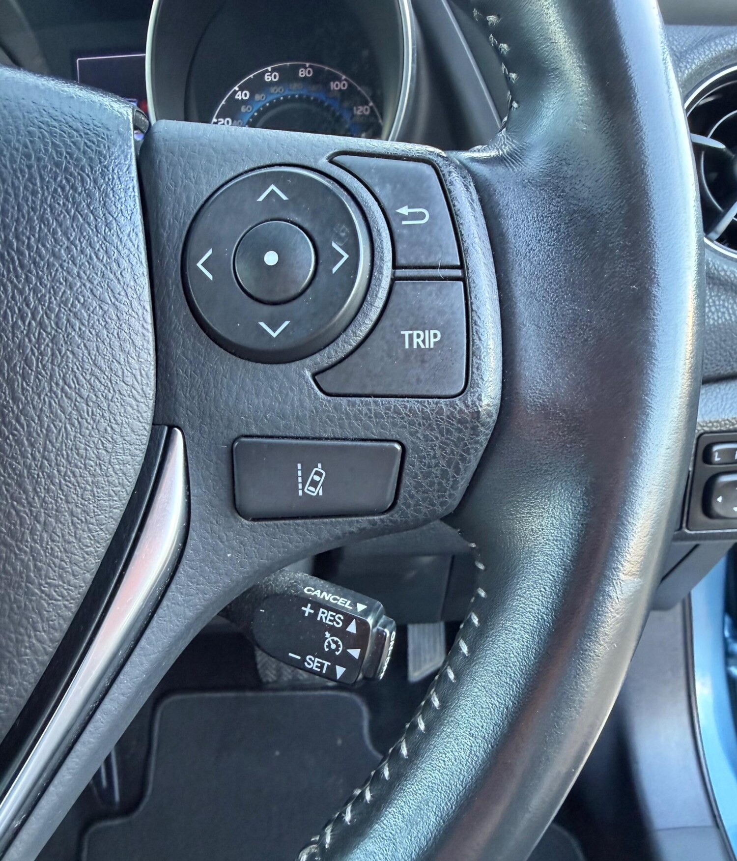 Used Toyota Auris 2015 for sale - 78001948: Photo 13