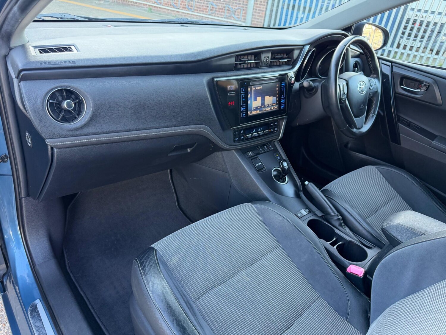 Used Toyota Auris 2015 for sale - 78001948: Photo 21