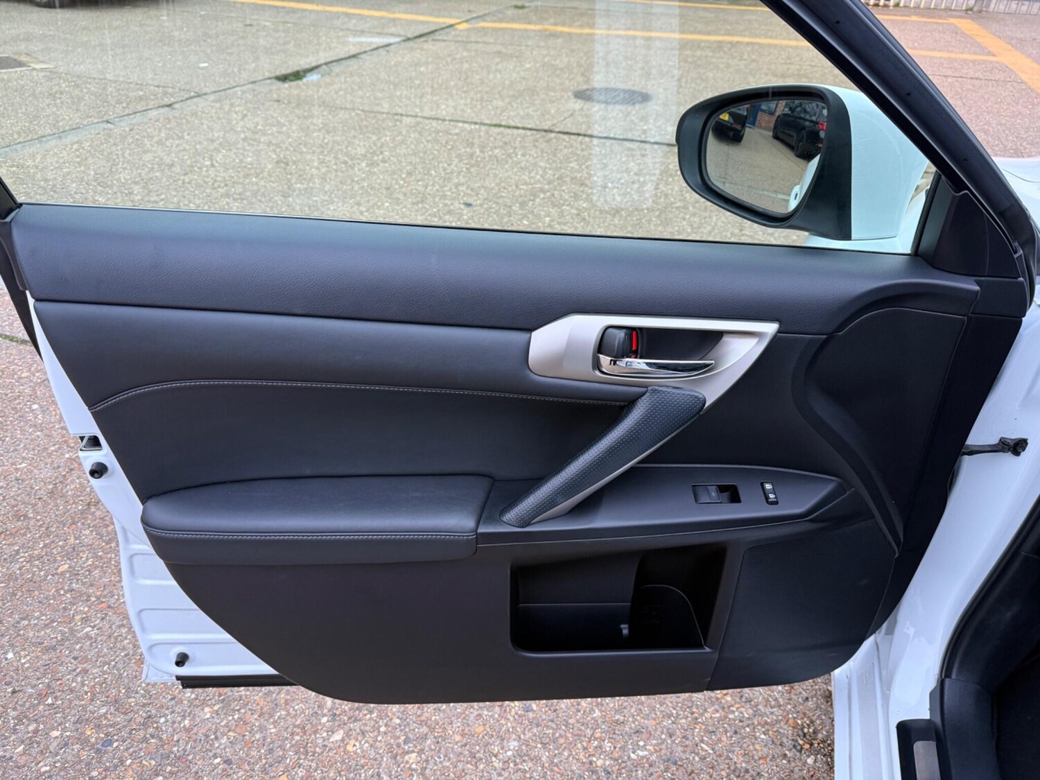 Used Lexus CT 2014 for sale - 78001971: Photo 11