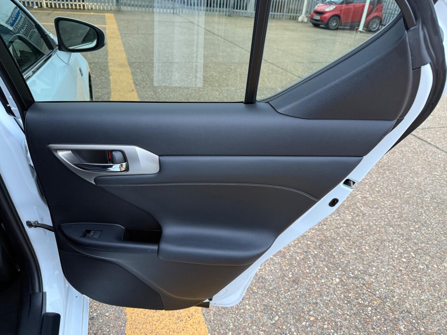 Used Lexus CT 2014 for sale - 78001971: Photo 17