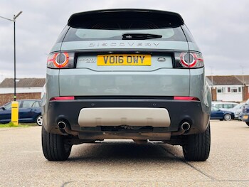 Used Land Rover Discovery Sport 2016 for sale - 78864700: Photo