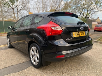 Used Ford Focus 2011 for sale - 77927885: Photo