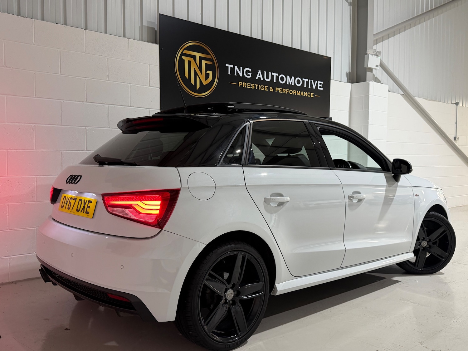 Used Audi A1 2017 for sale - 77786342: Photo 4