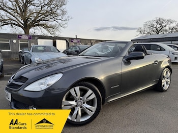 Used Mercedes-Benz SLK 2011 for sale - 77762587: Photo