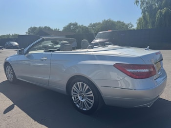 Used Mercedes-Benz E Class 2012 for sale - 78730118: Photo