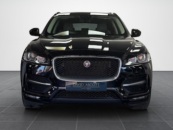 Used Jaguar F-Pace 2019 for sale - 78337125: Photo