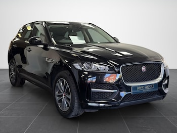 Used Jaguar F-Pace 2019 for sale - 78337125: Photo
