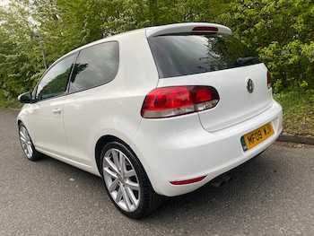 Used Volkswagen Golf 2009 for sale - 78009383: Photo