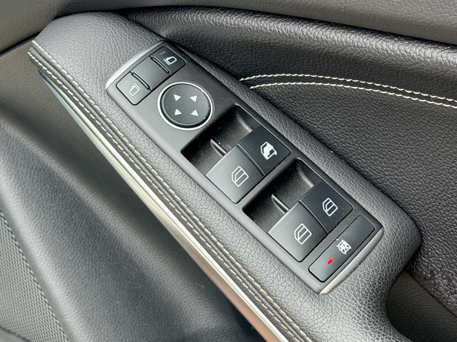 Used Mercedes-Benz A-Class 2016 for sale - 78134876: Photo 12