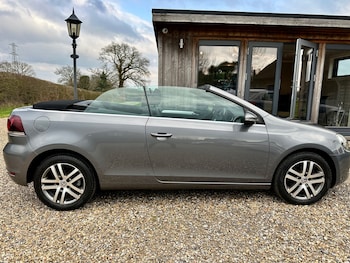 Used Volkswagen Golf 2014 for sale - 77805054: Photo