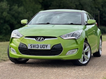 Used Hyundai Veloster 2013 for sale - 79051234: Photo