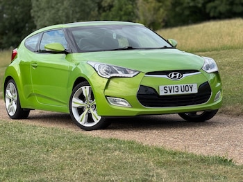 Used Hyundai Veloster 2013 for sale - 79051234: Photo