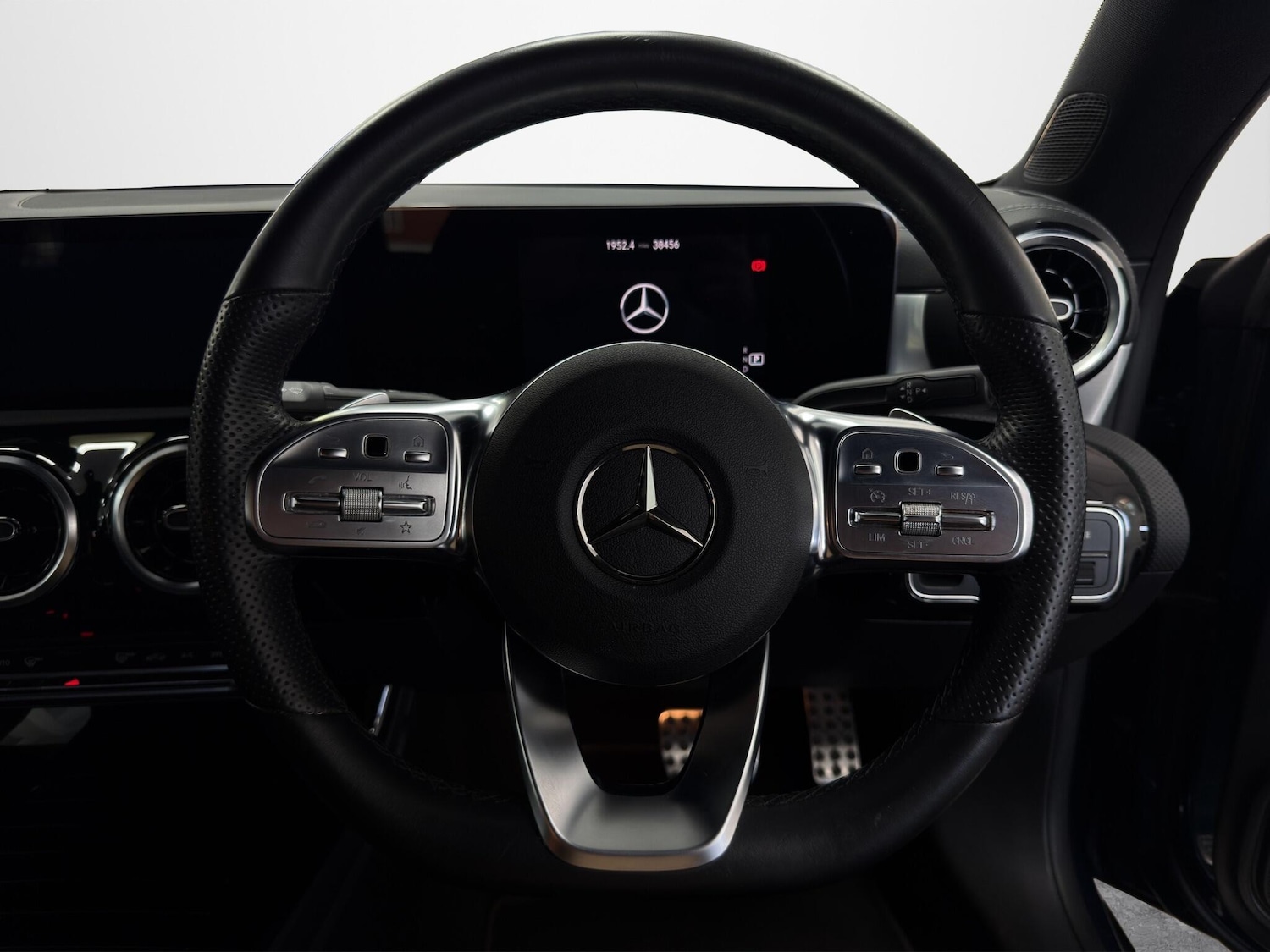 Used Mercedes-Benz CLA 2022 for sale - 77927686: Photo 10