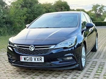 Used Vauxhall Astra 2018 for sale - 78829309: Photo