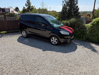 Used Ford Transit Courier 2018 for sale - 78345541: Photo