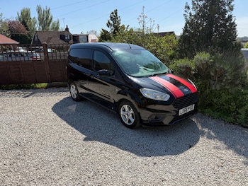 Used Ford Transit Courier 2018 for sale - 78345541: Photo