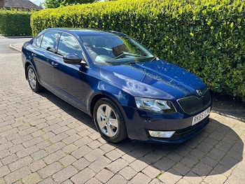 Used Skoda Octavia 2015 for sale - 78307912: Photo