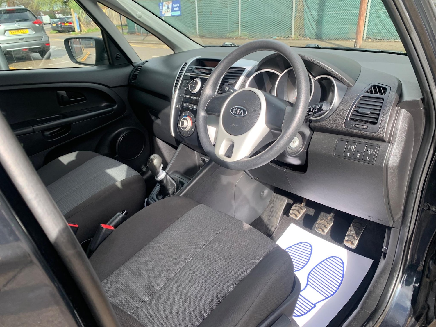 Used Kia Venga 2011 for sale - 78009434: Photo 15