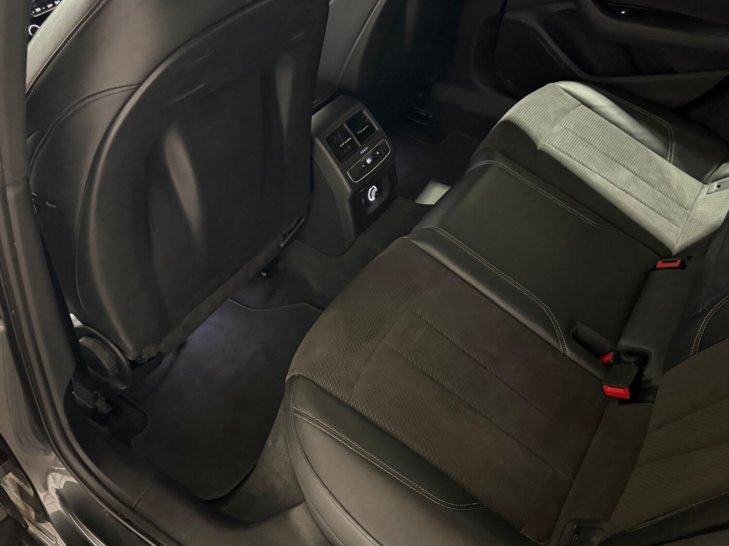 Used Audi A4 2019 for sale - 77786355: Photo 15