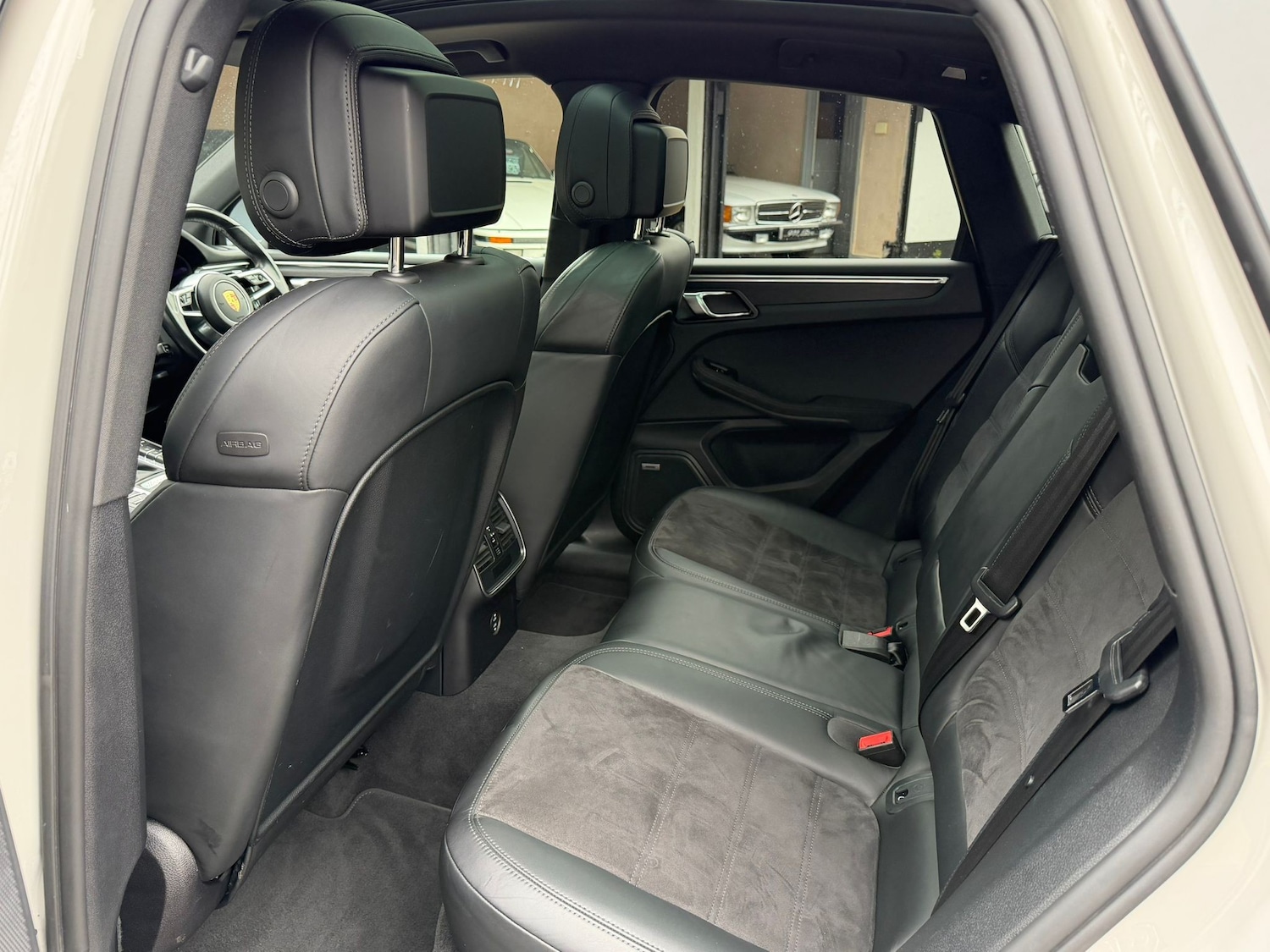 Used Porsche Macan 2020 for sale - 78043771: Photo 17