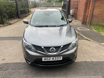 Used Nissan Qashqai 2016 for sale - 79134025: Photo