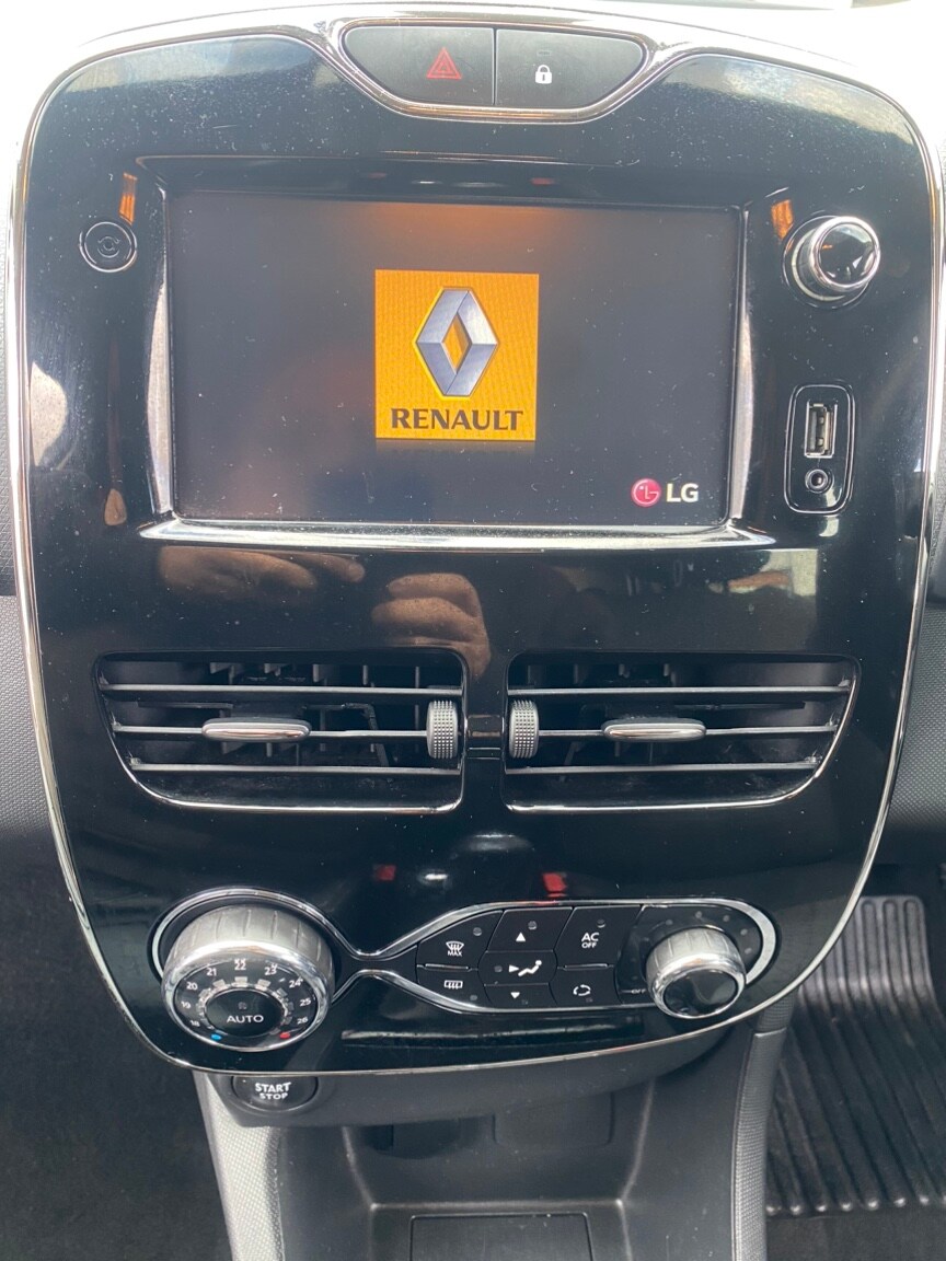 Used Renault Clio 2014 for sale - 78009377: Photo 9