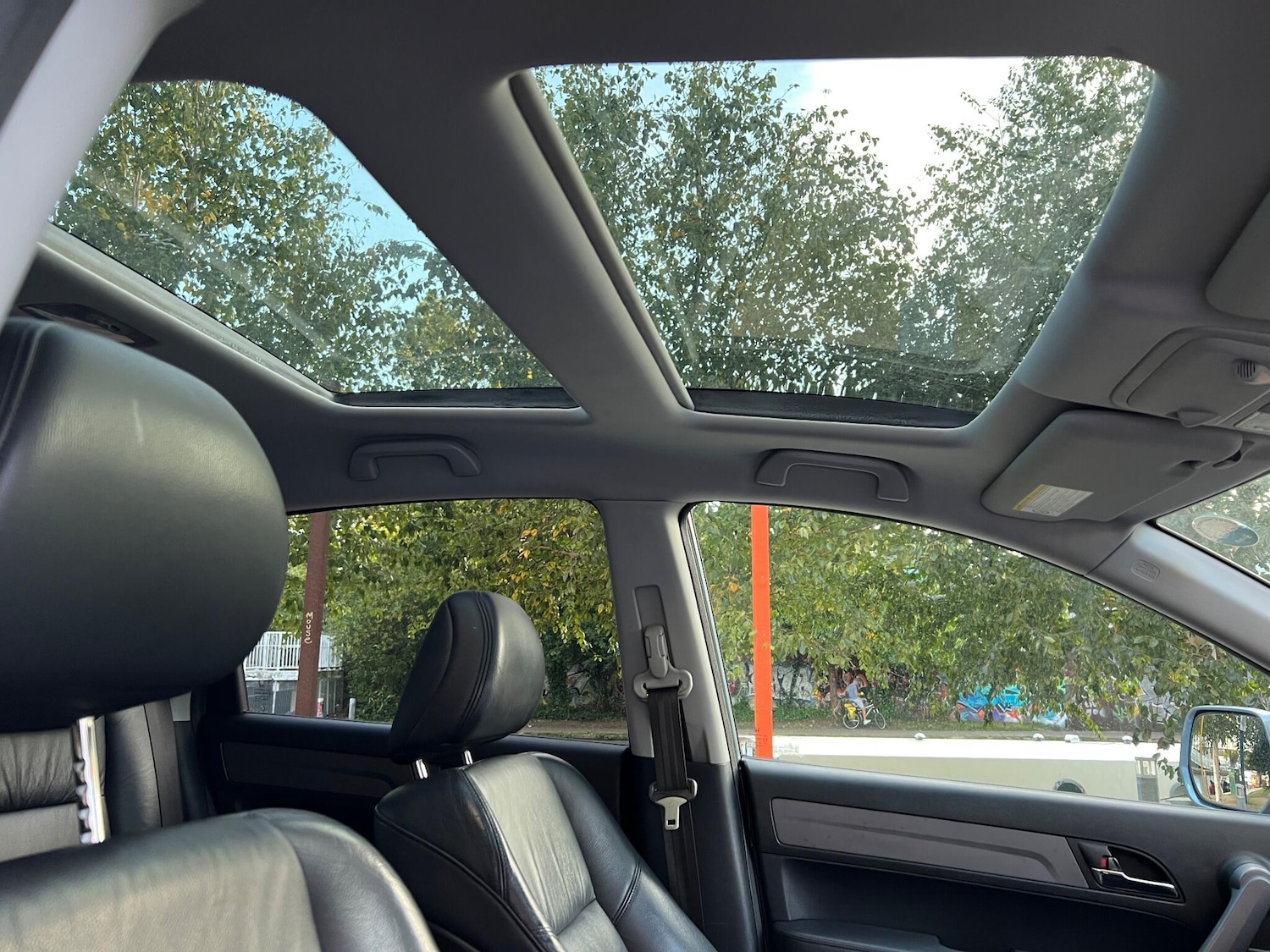 Used Honda CR-V 2010 for sale - 78029258: Photo 19