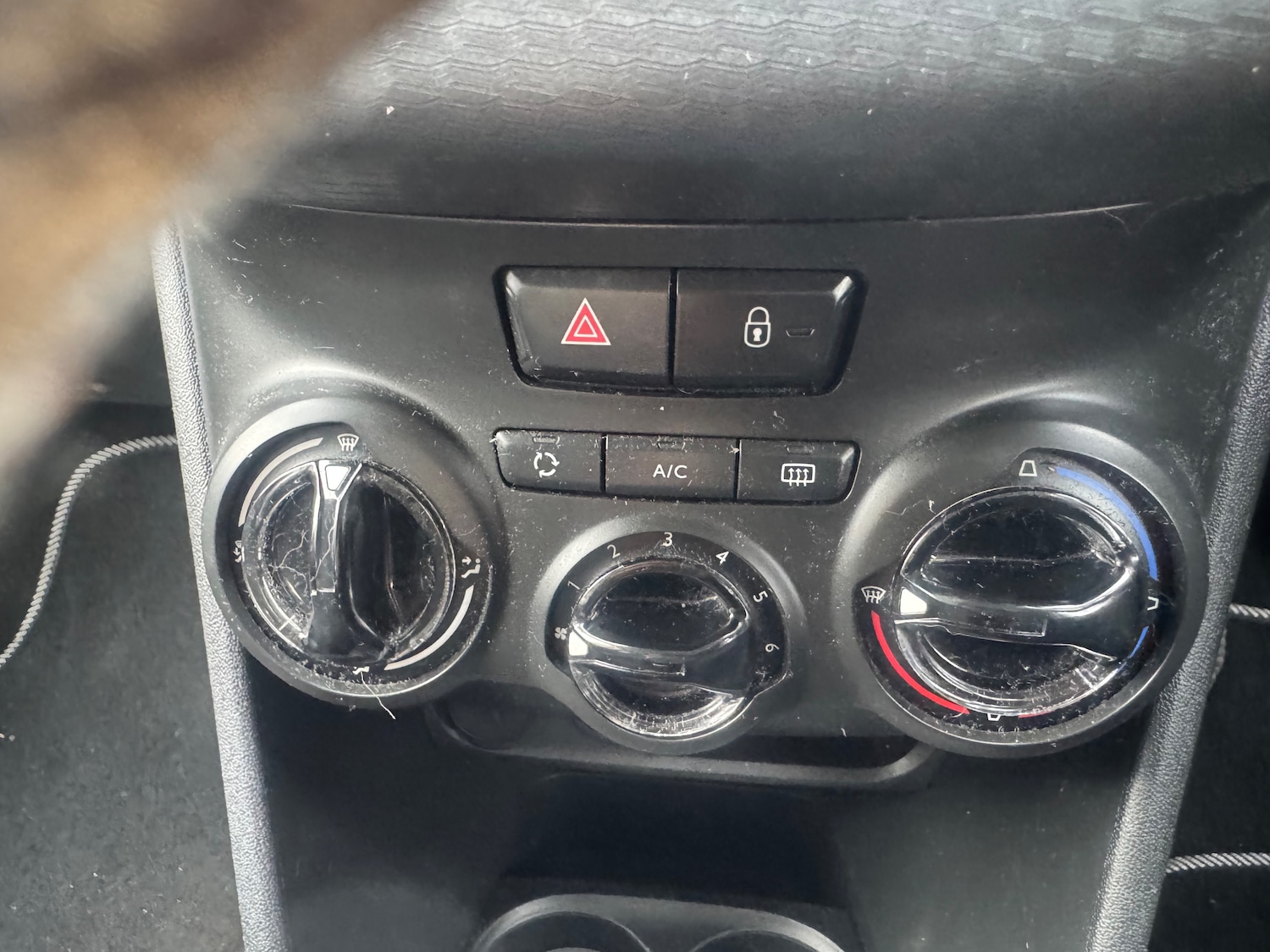 Used Peugeot 208 2016 for sale - 78022579: Photo 15