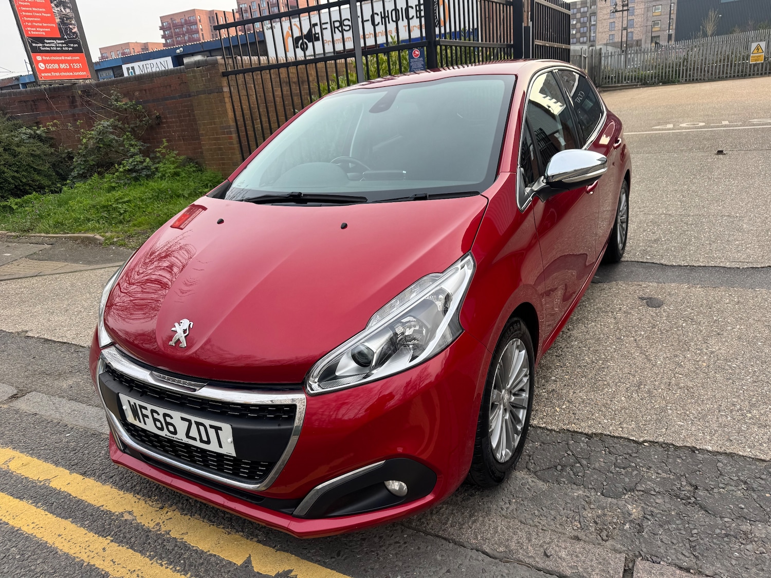Used Peugeot 208 2016 for sale - 78022579: Photo 2