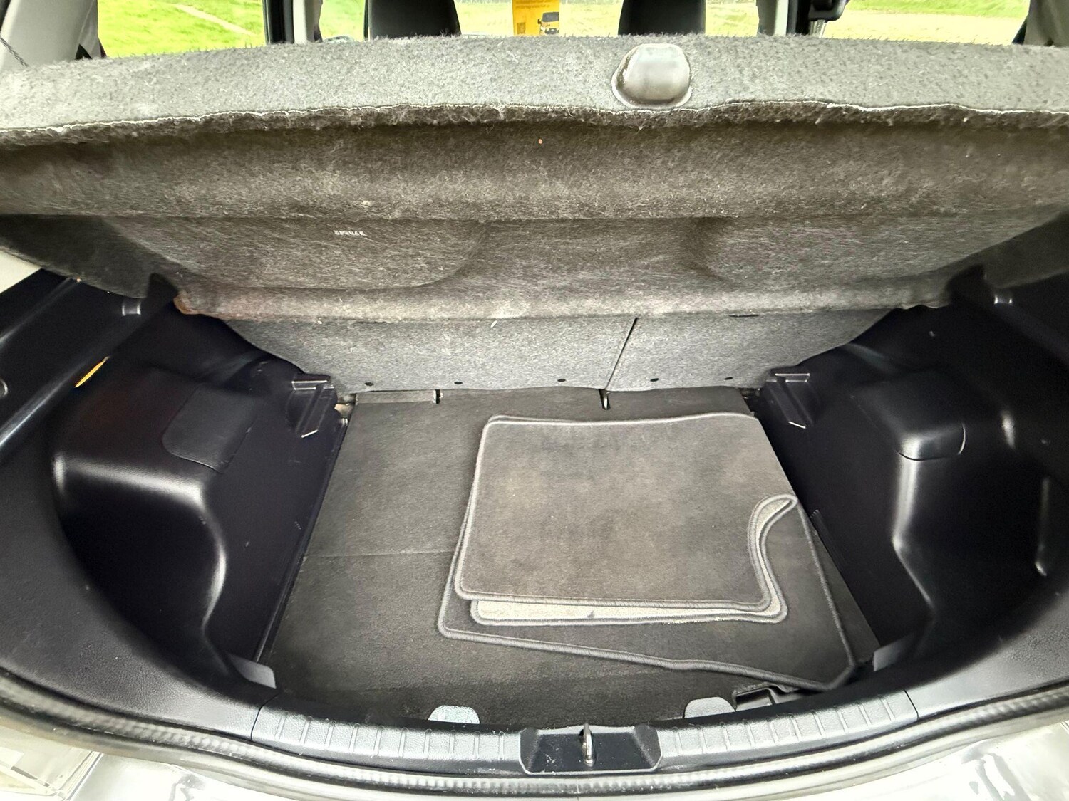 Used Toyota Yaris 2014 for sale - 78029179: Photo 18