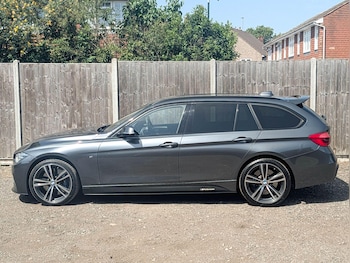 Used BMW 3 Series 2017 for sale - 78765347: Photo